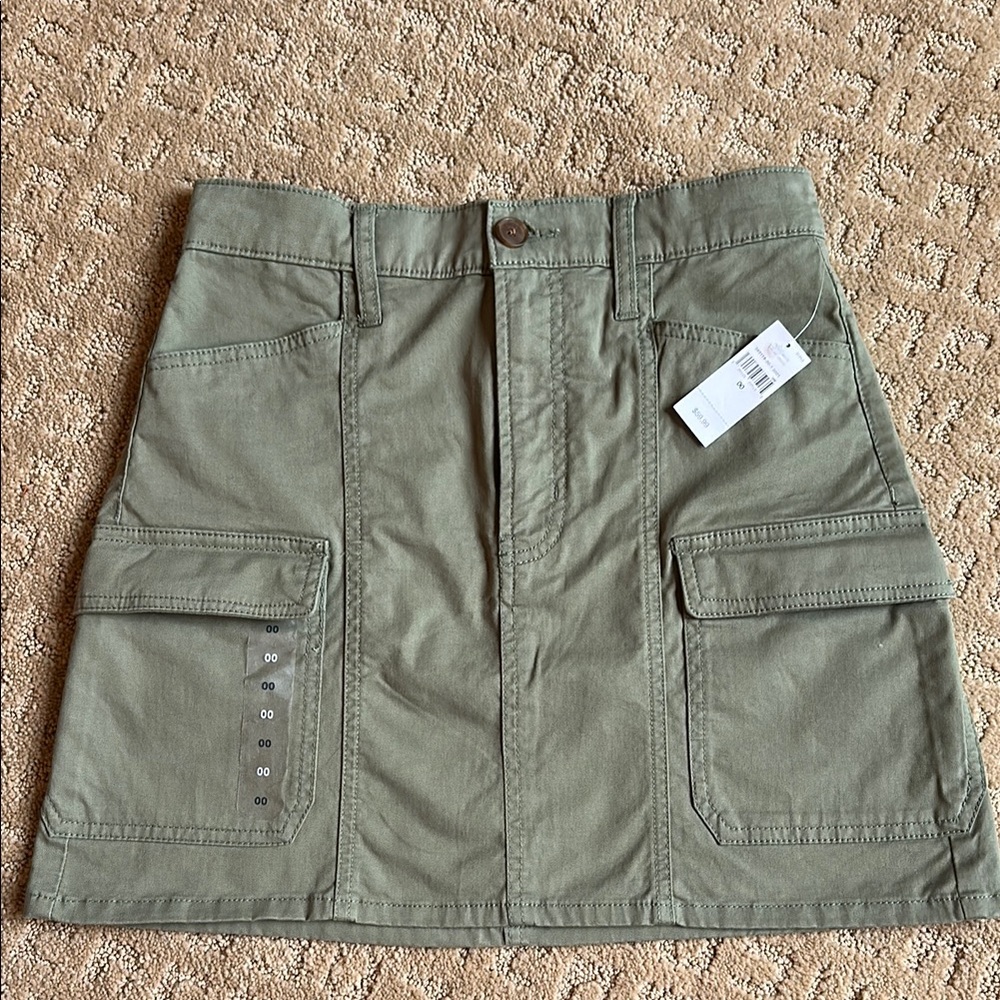 GAP Olive Green Cargo Skirt